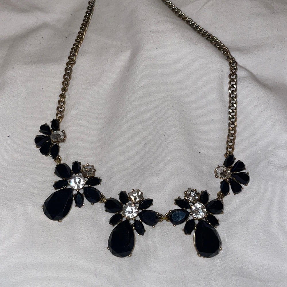 Statement necklace